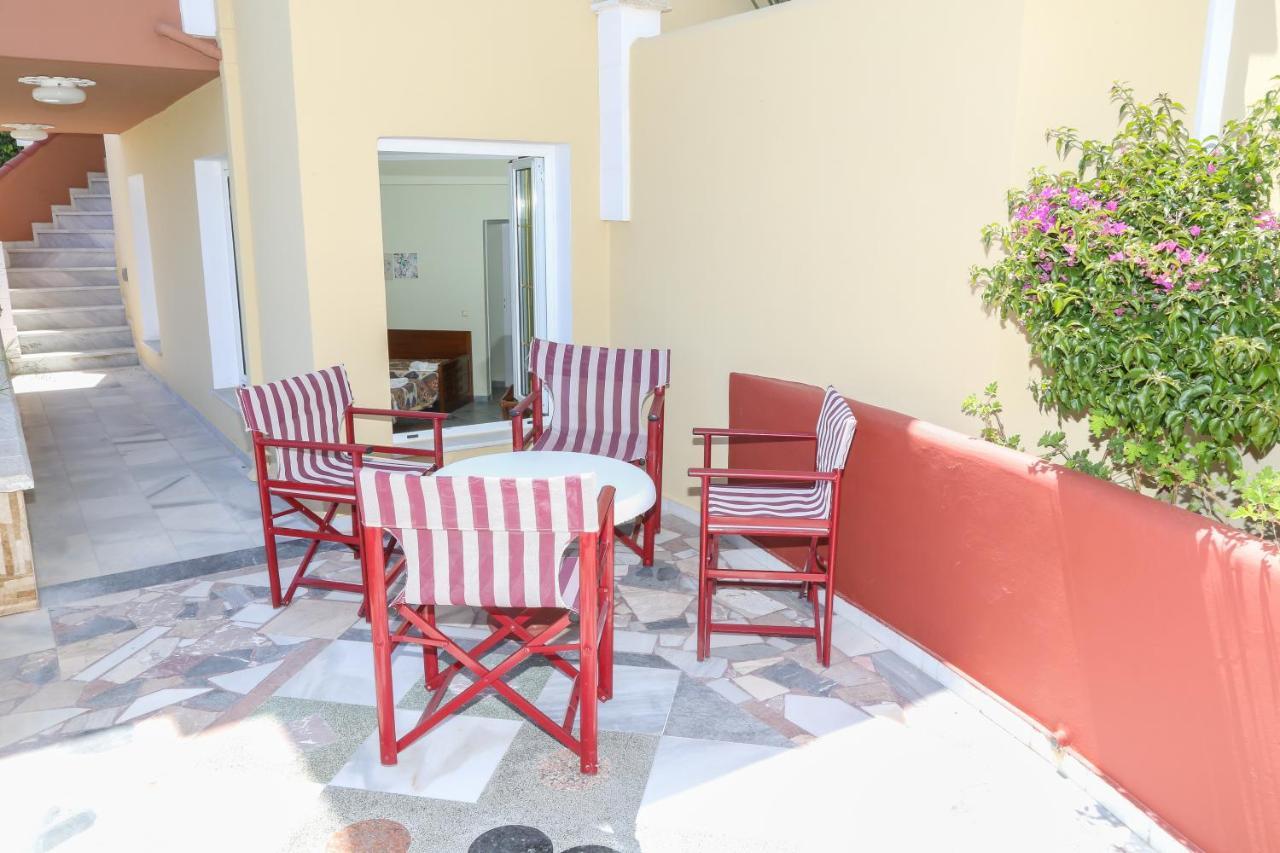 Heaven Apartments Agia Marina المظهر الخارجي الصورة