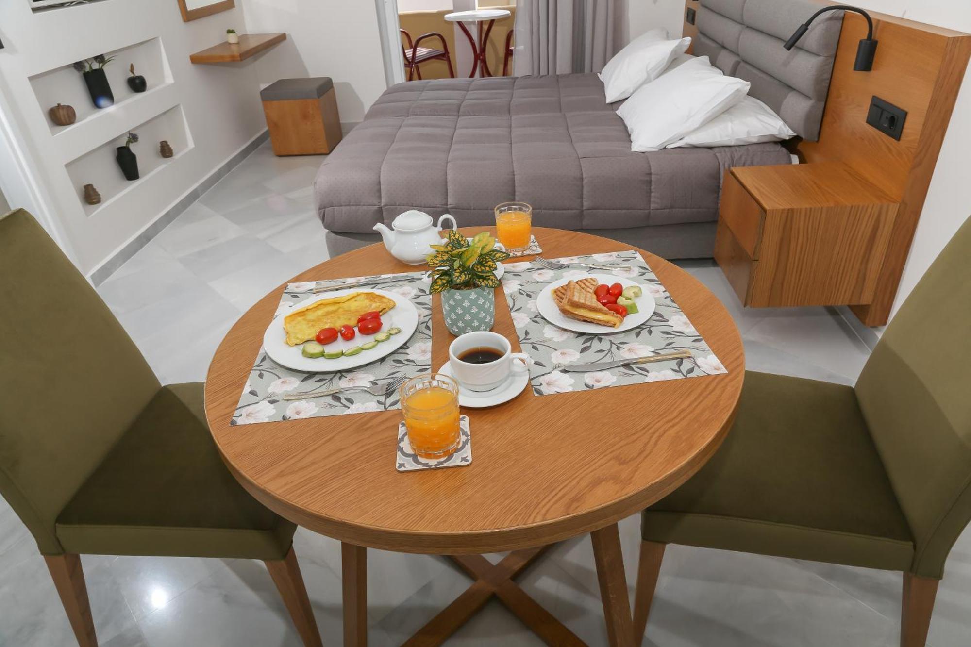 Heaven Apartments Agia Marina المظهر الخارجي الصورة