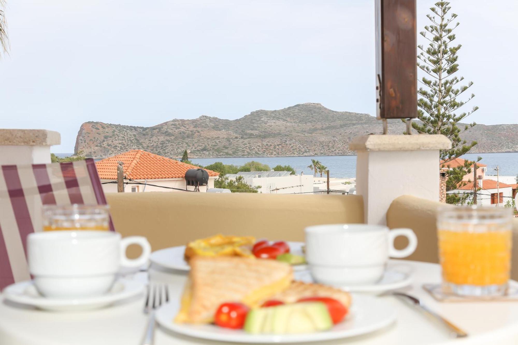 Heaven Apartments Agia Marina المظهر الخارجي الصورة